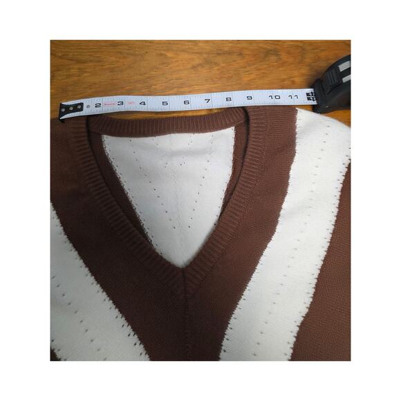 Sweater Womens Small V-Neck Long Sleeve Brown White Stripe Cozy Fall Preppy Cute - Picture 6 of 6